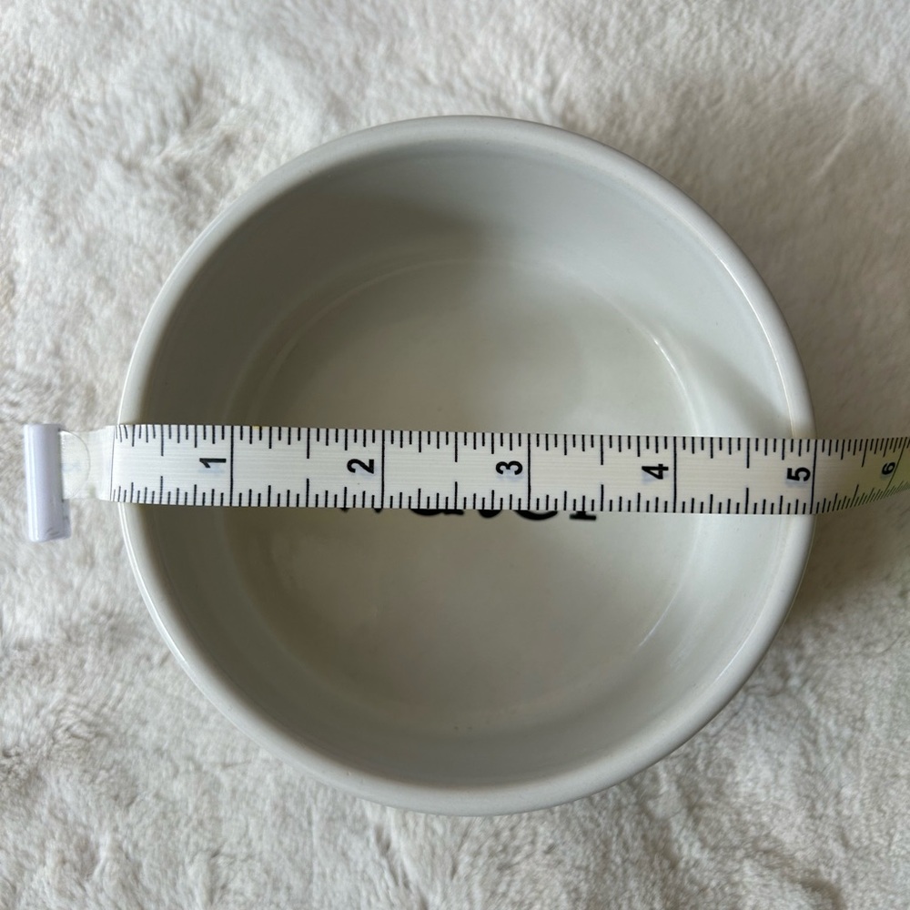 Cute Cat Water Dish with Black and White Cats - Picture 6 of 7